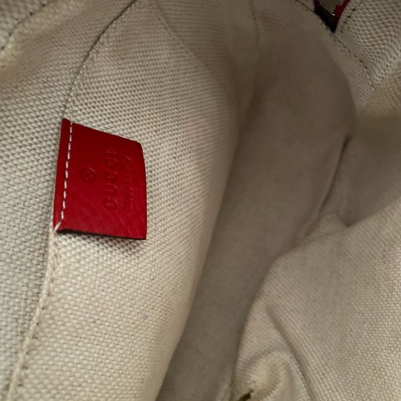 AUTHENTIC GUCCI SOHO DISCO RED SMALL CAMERA CROSSBODY BAG - Picture 10 of 10